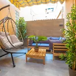 Prensa & Nice Courtyard By Ele Apartments