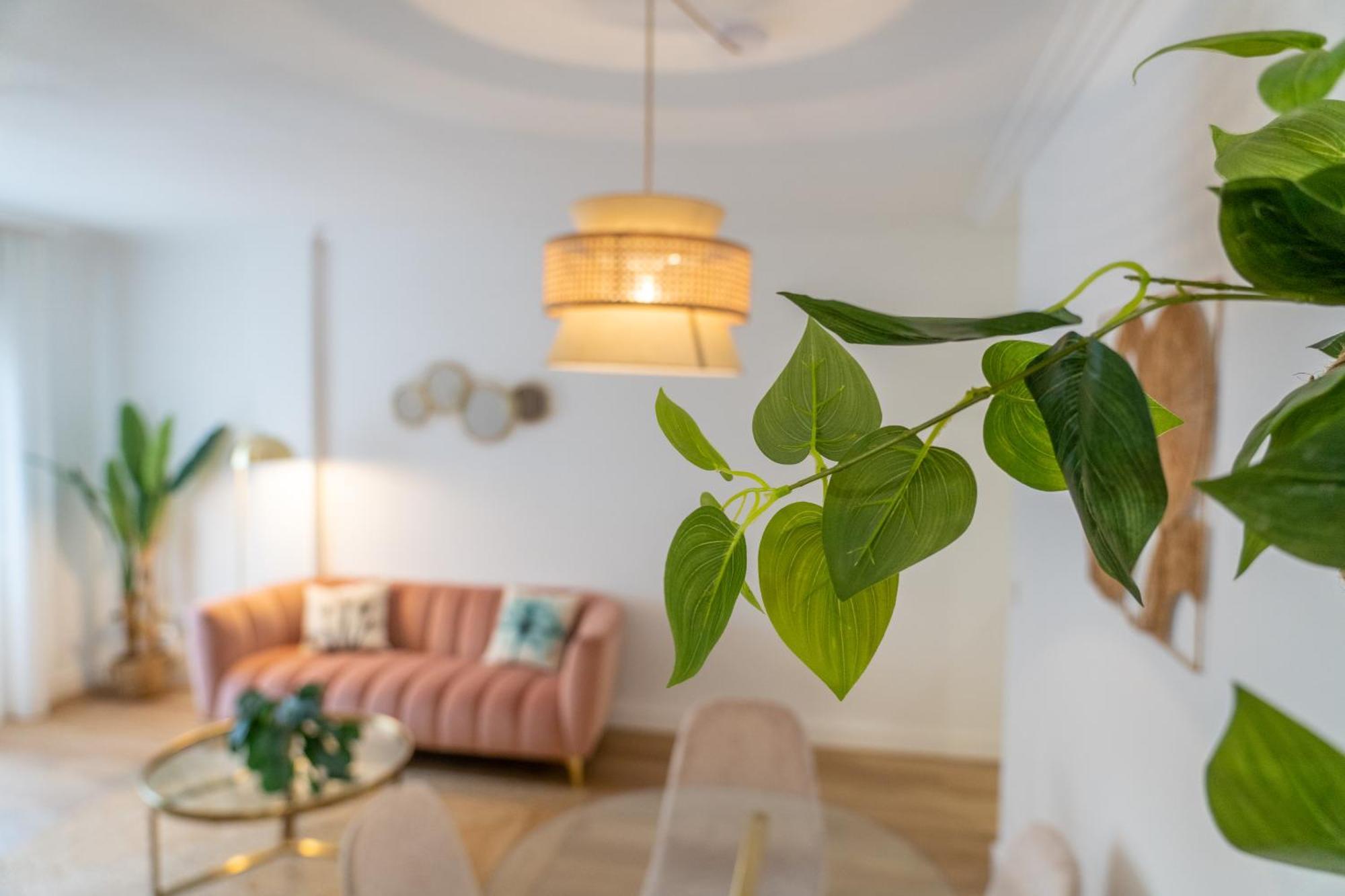 Apartment Prensa & Courtyard By Ele Malaga